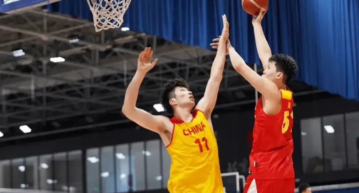 尤文图斯发布备战花絮，赛前单刀错失，CBA季后赛任务艰巨，心理建设被强调的简单介绍